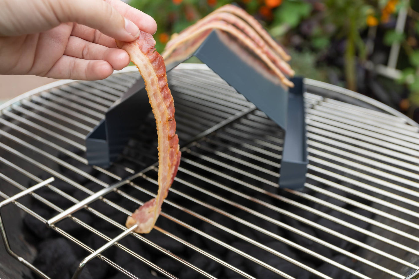 Home and Garden | Outset Bacon Grill Rack Nonstick, 8.5” X 10” x 5”