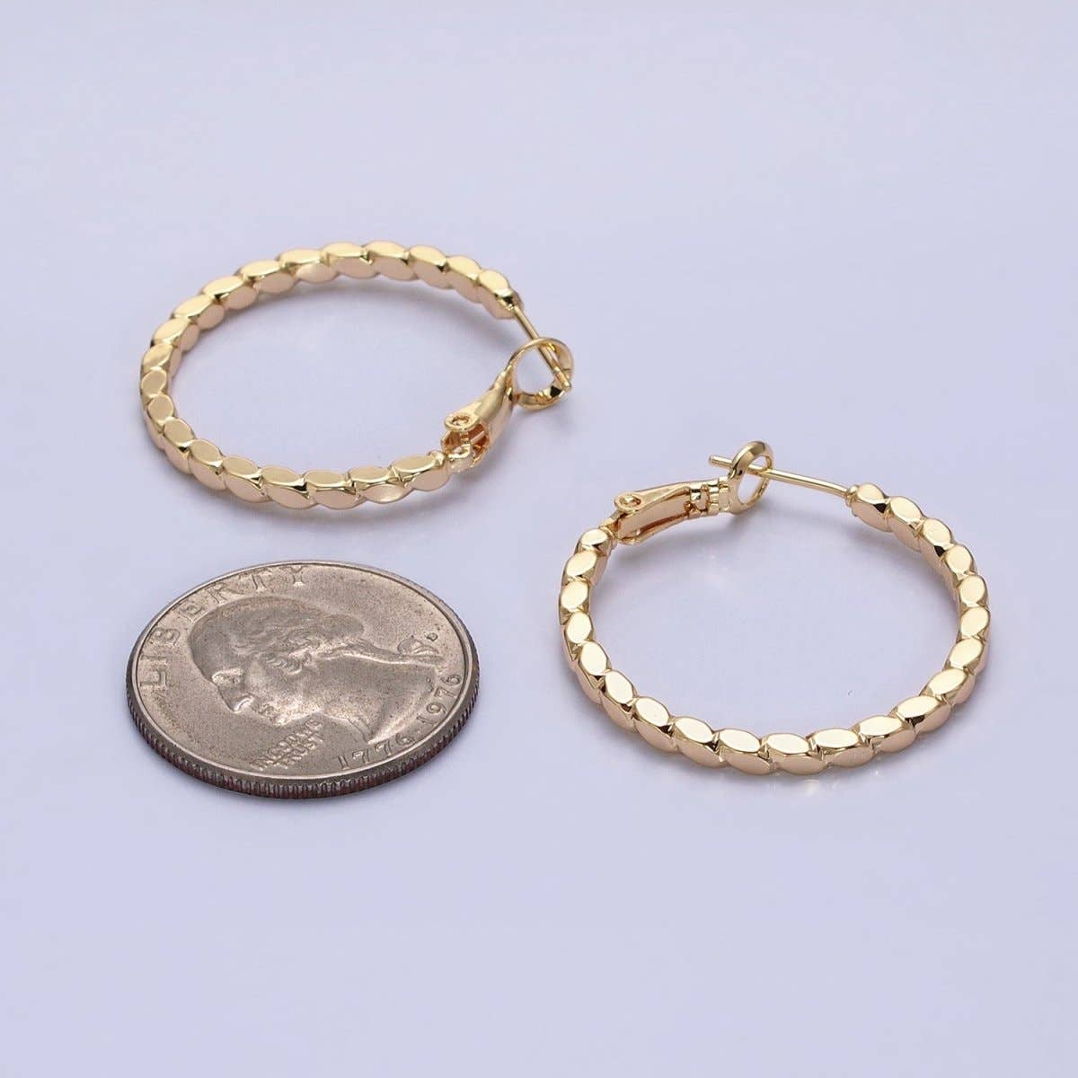 Gold Geometric Oval Lined Hinge Hoop Earrings