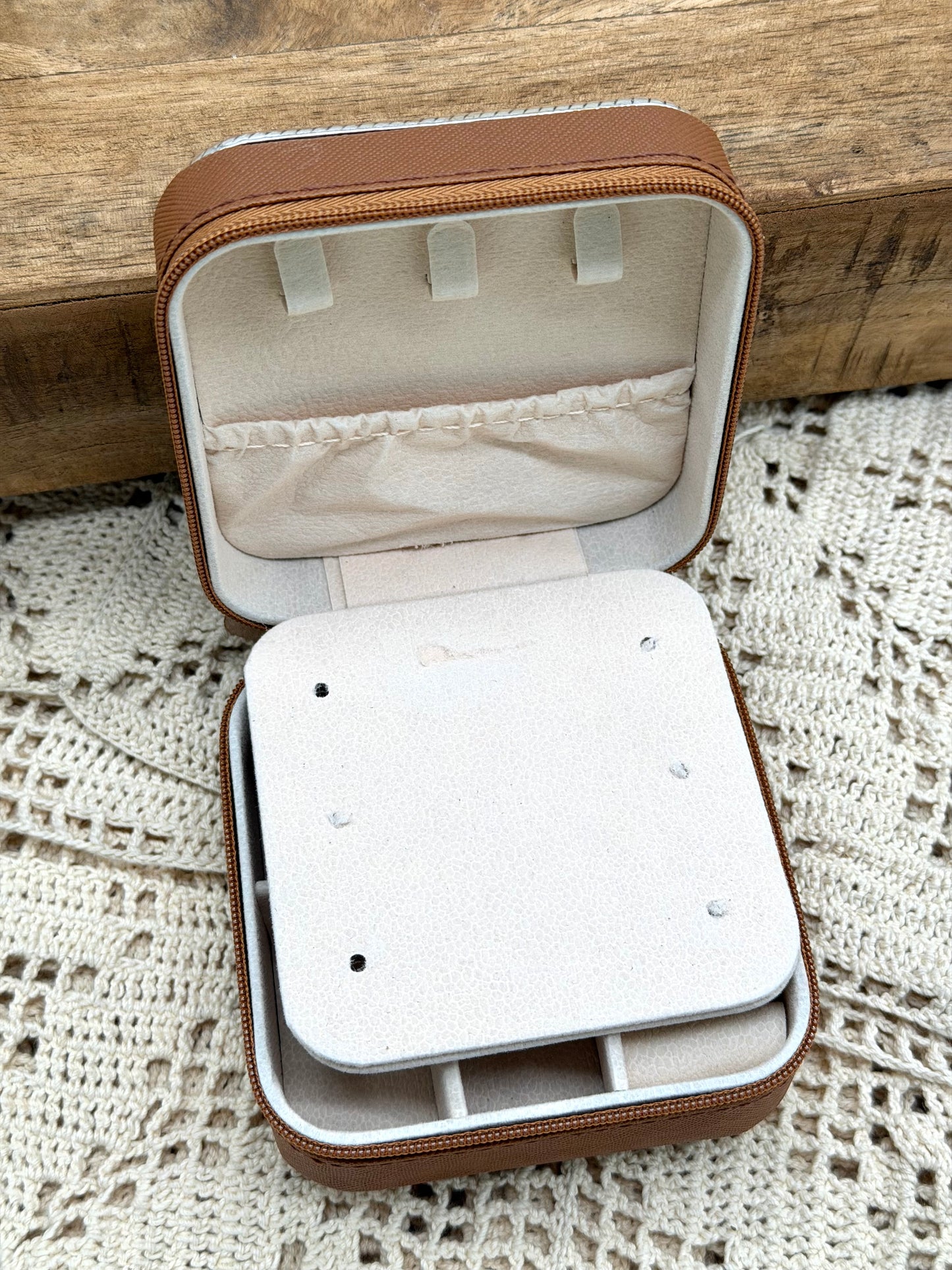 Jewelry | Case Storage Western Flower Turquoise Concho