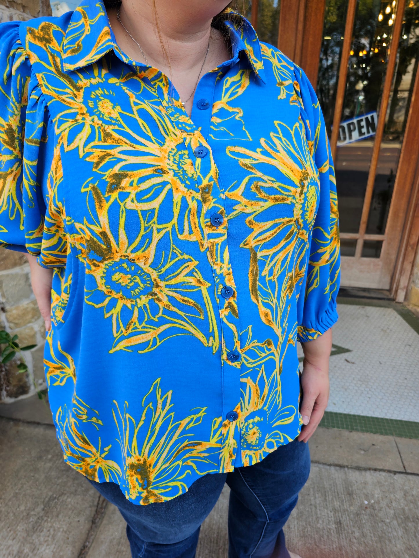 Tops | Plus Size Blouse Bold Floral Printed Puff Sleeve