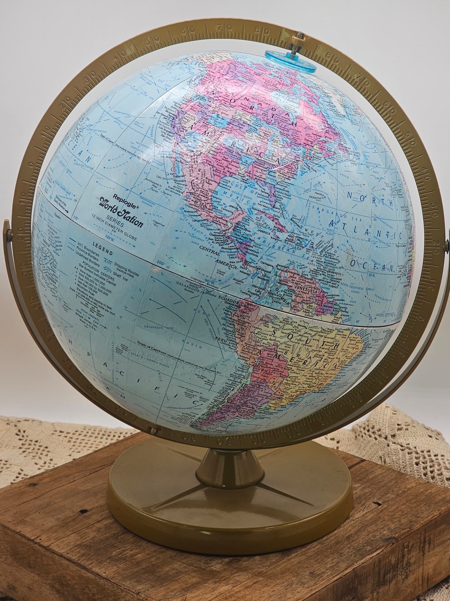 Home Decor | Globe Vintage Replogle World Nation Colored