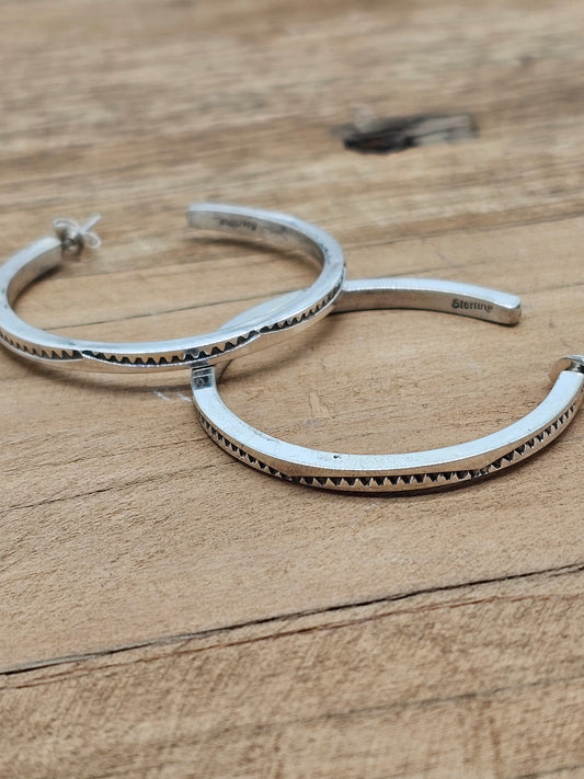Navajo Taylor Hoops
