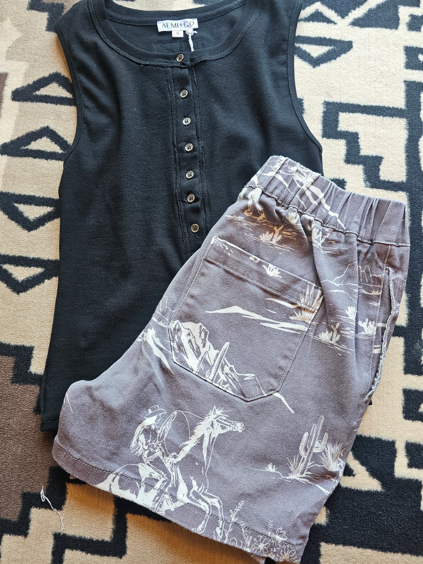 Shorts - Wild West Retro Denim