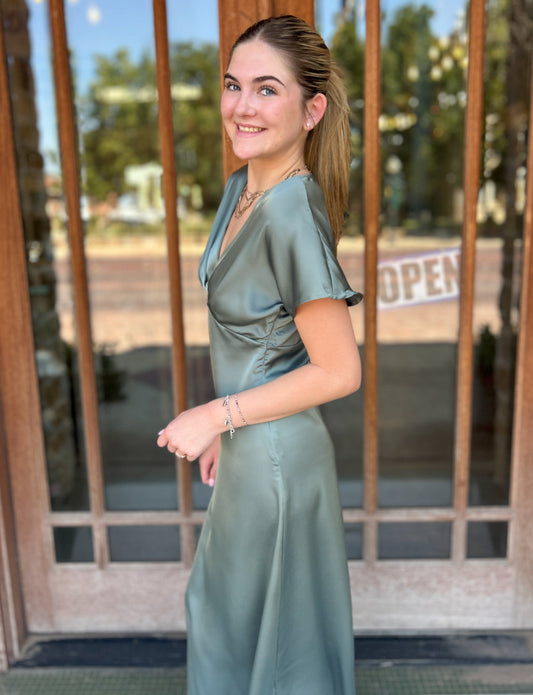 Midi Green Elegant V-Neck Dress