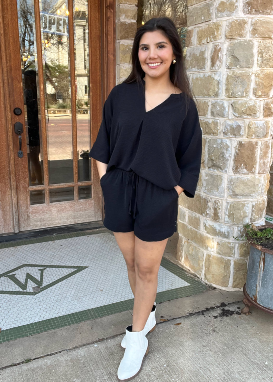 Jodifl V Neck Top W Shorts Set