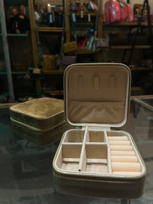 Jewelry Storage | Plush Jewelry Box For Travel