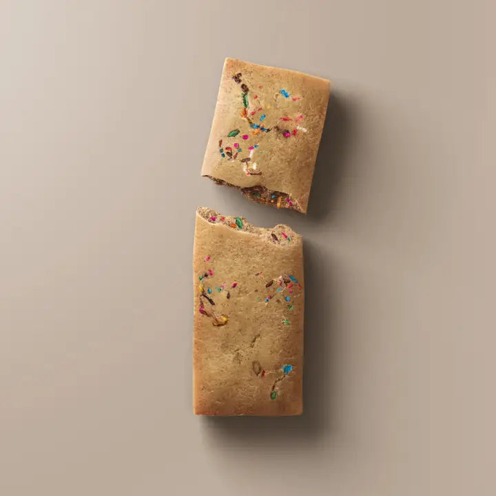 Protein Bar - Birthday Cake Chocolate Chip