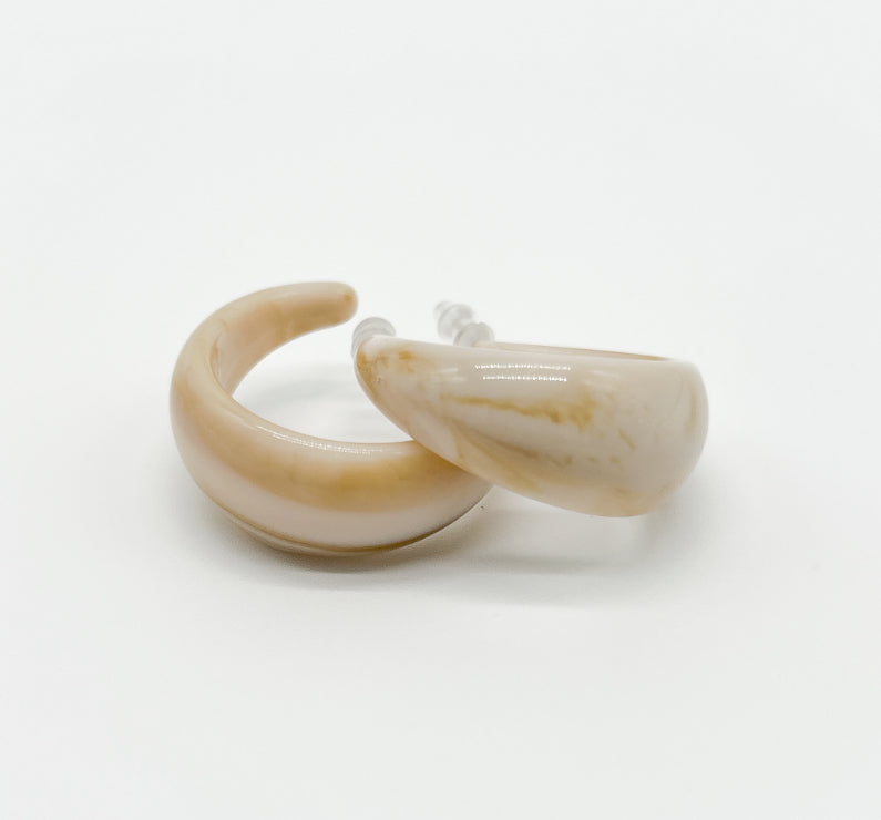 Jewelry | Earrings Creamy White Vintage Geometric Acrylic