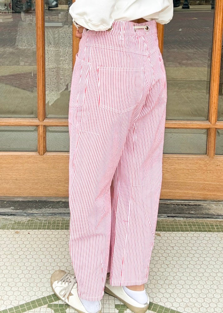 Jodifl Pants - Red & White Cropped Cargo