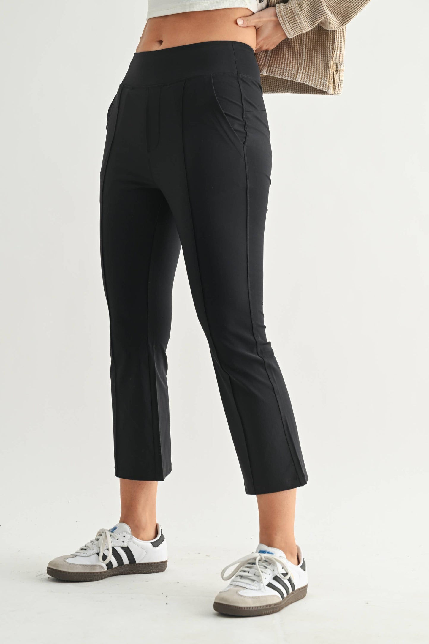 Athleisure | Pants Flare Black FlexFlow Germanium Kick