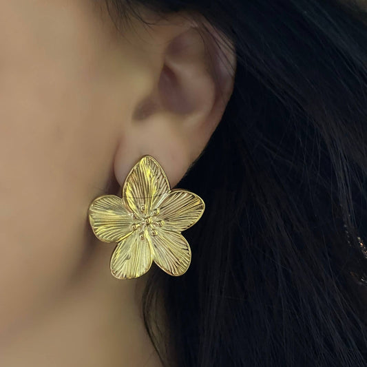 Earrings - 18k Gold Plated Flower Post