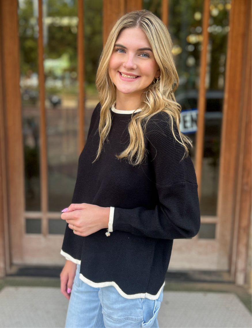 Tops | Sweater Black Knit with Contrasting Colors & Wavy Hem