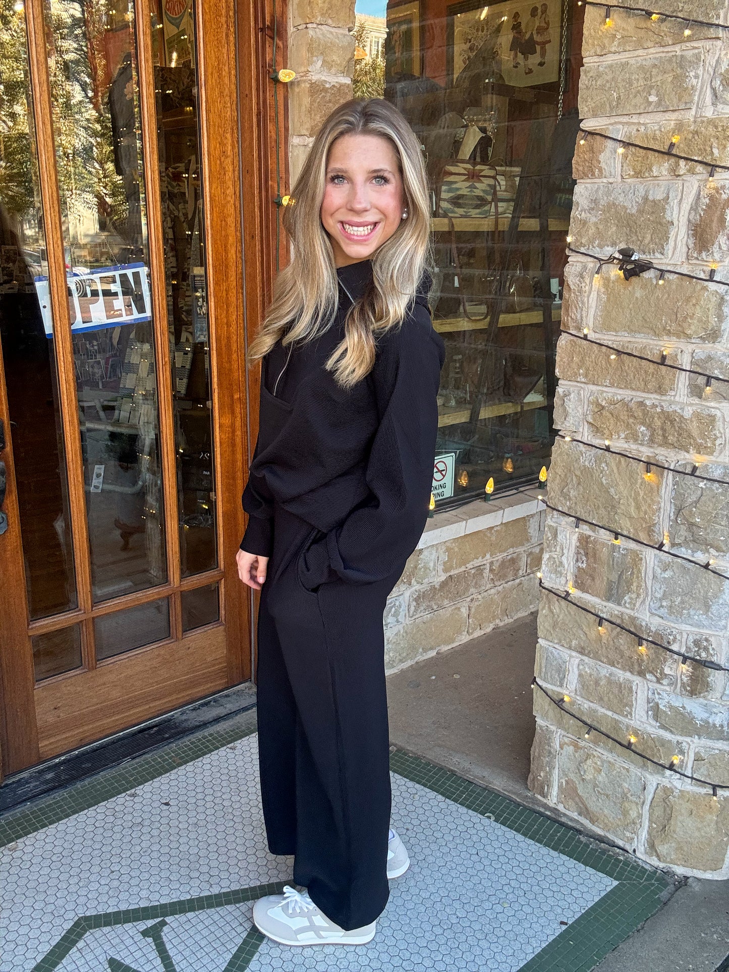 Sets | Black Pullover & Pants Ribbed High Neck Half Zip