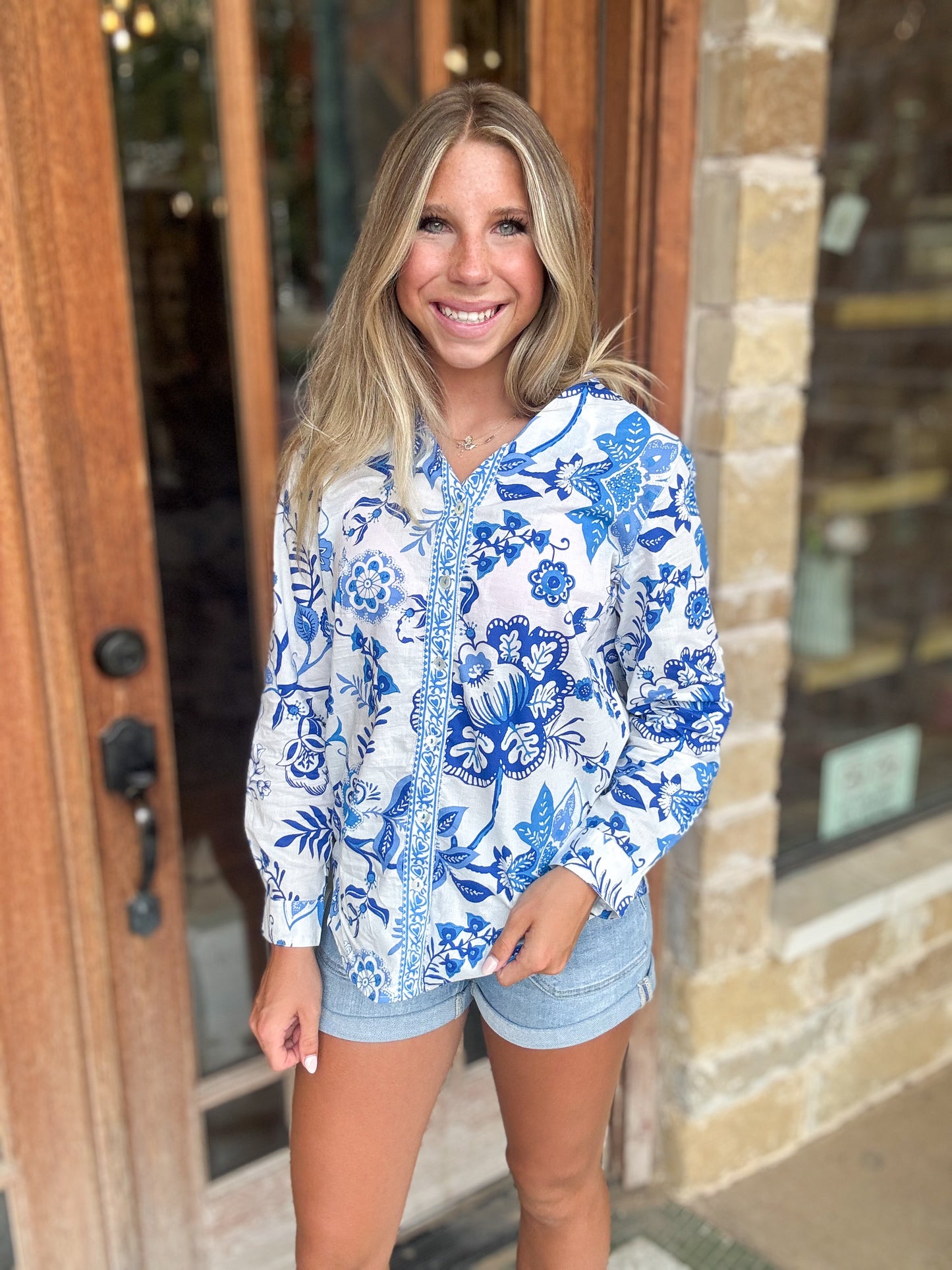 Top | Blouse Blue and White Geometric Printed Classic Button Down