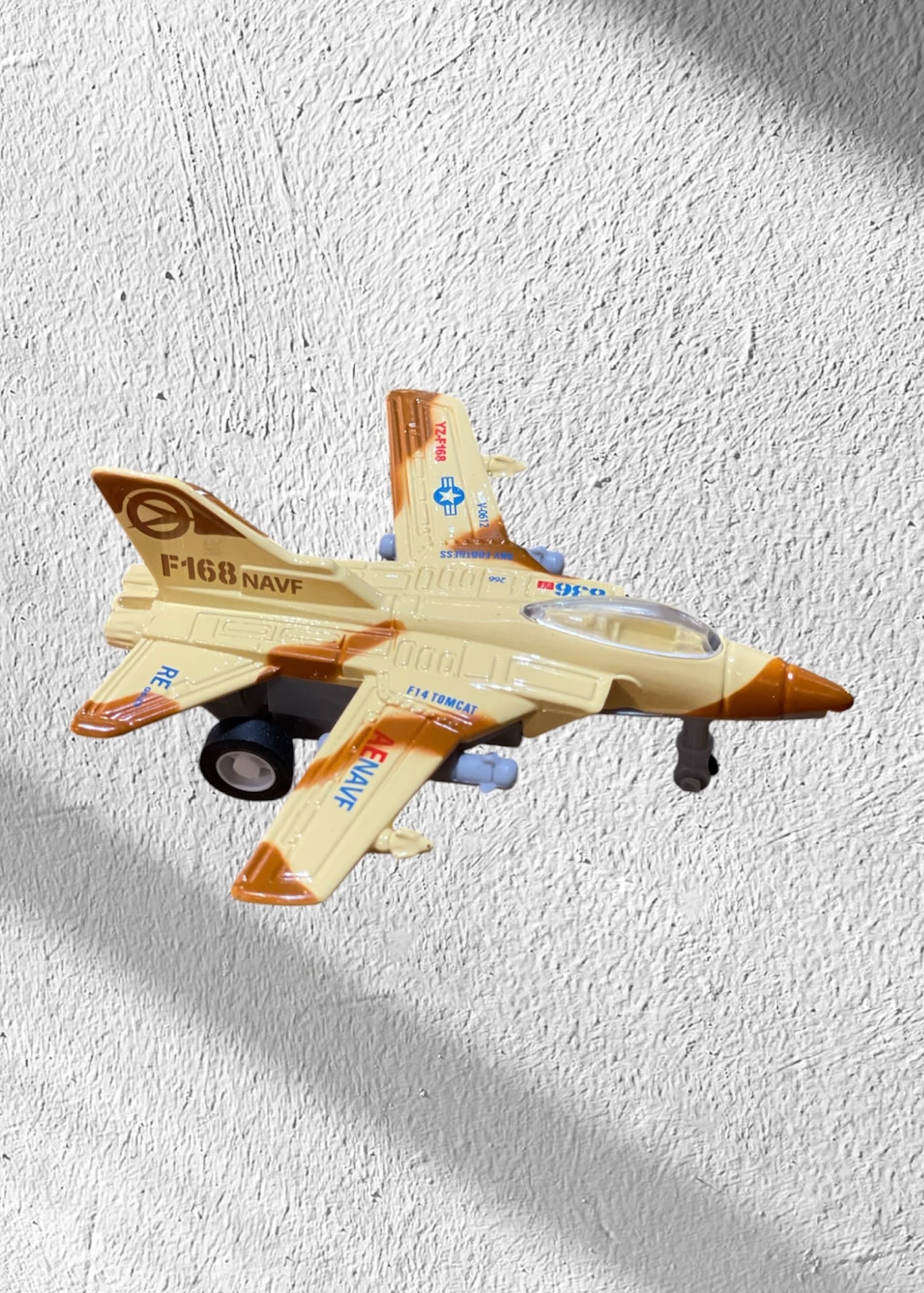 Pull Back Fighter Planes