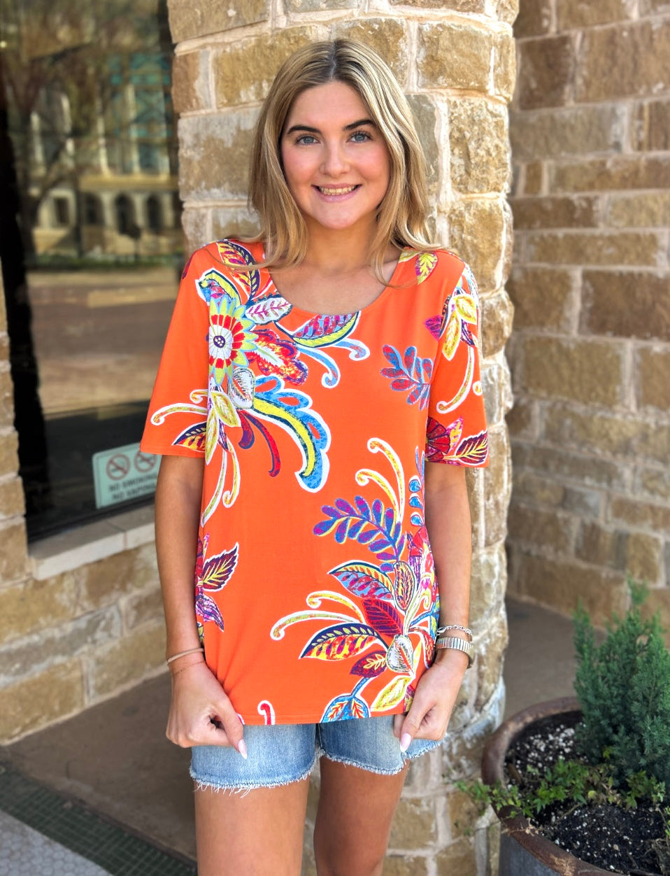 Tru Luxe Multi Print Knit Top W Twisted Back Strap Detail