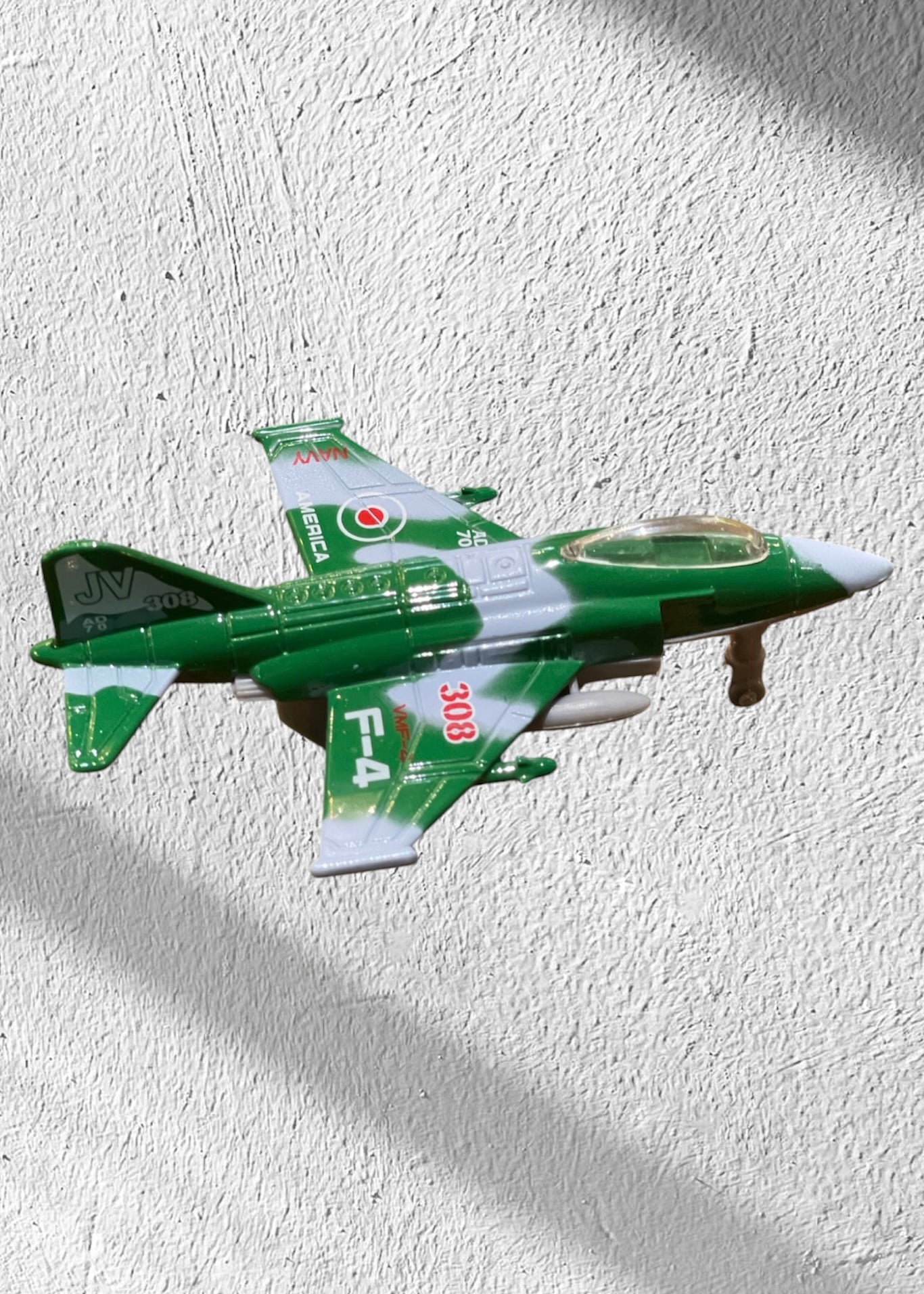 Pull Back Fighter Planes