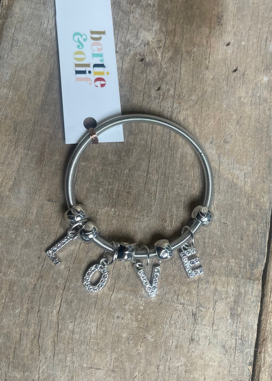 Jewelry | Bracelet Love Charm