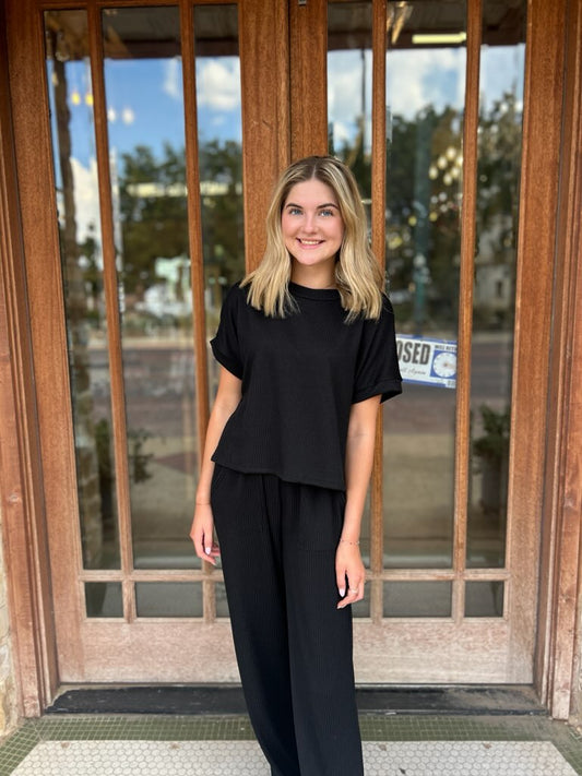 Sets | Black Waverib Short Sleeve Top and Pants