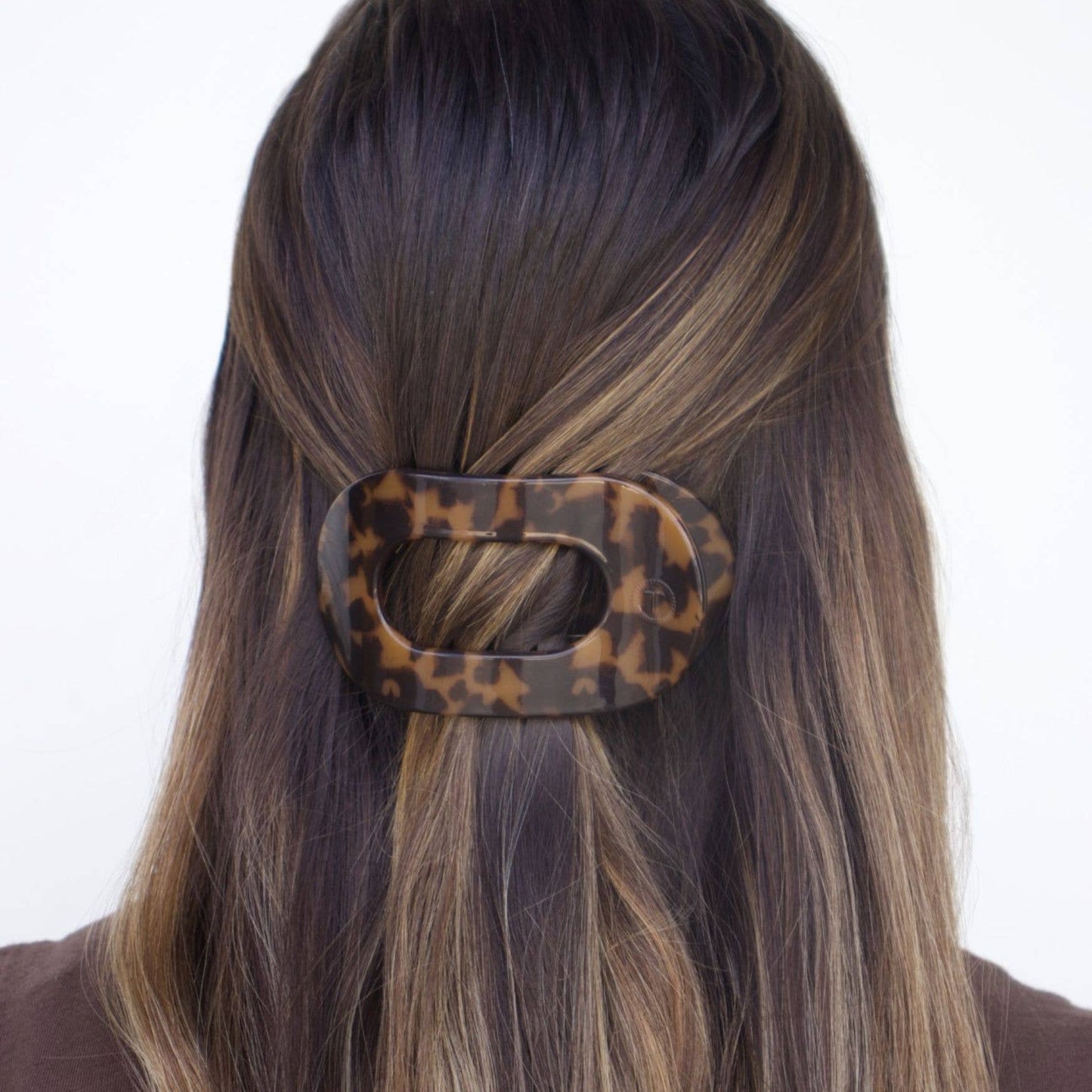 Teleties | Round Flat Medium Tortoise Hair Clip