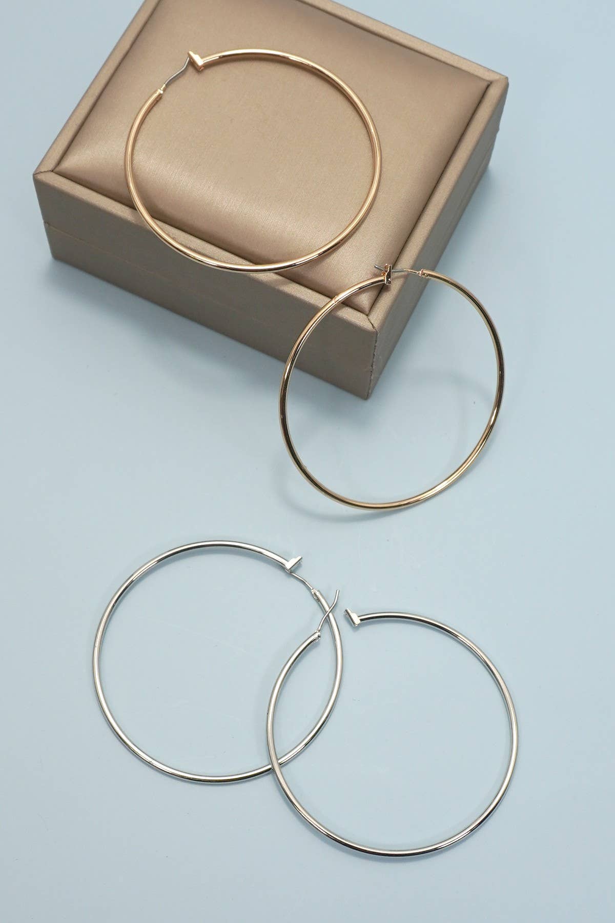 Earrings - Timeless Essential Hoop Earrings
