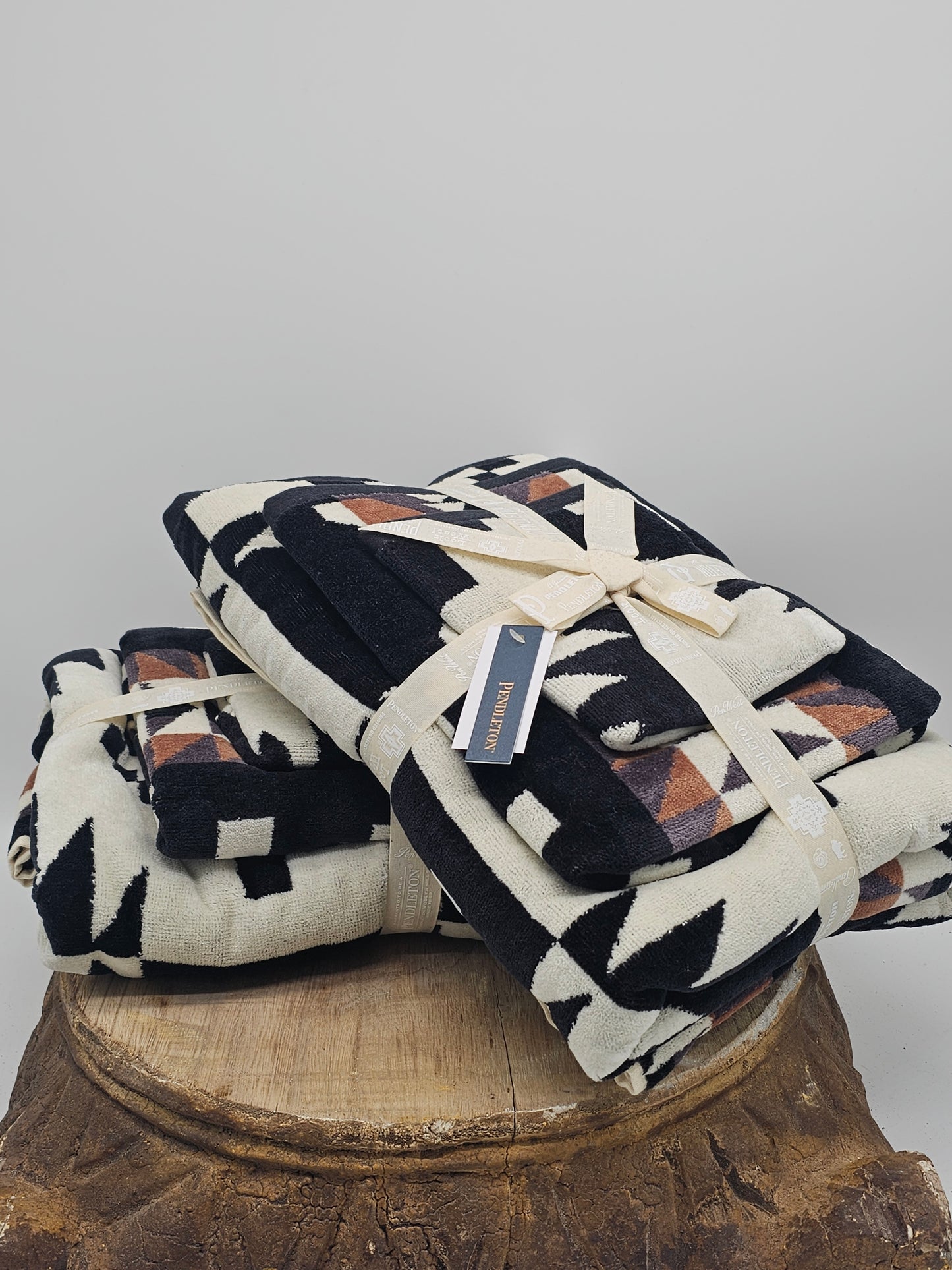 Pendleton | Towels Spider Rock Black/White 3 Piece Set