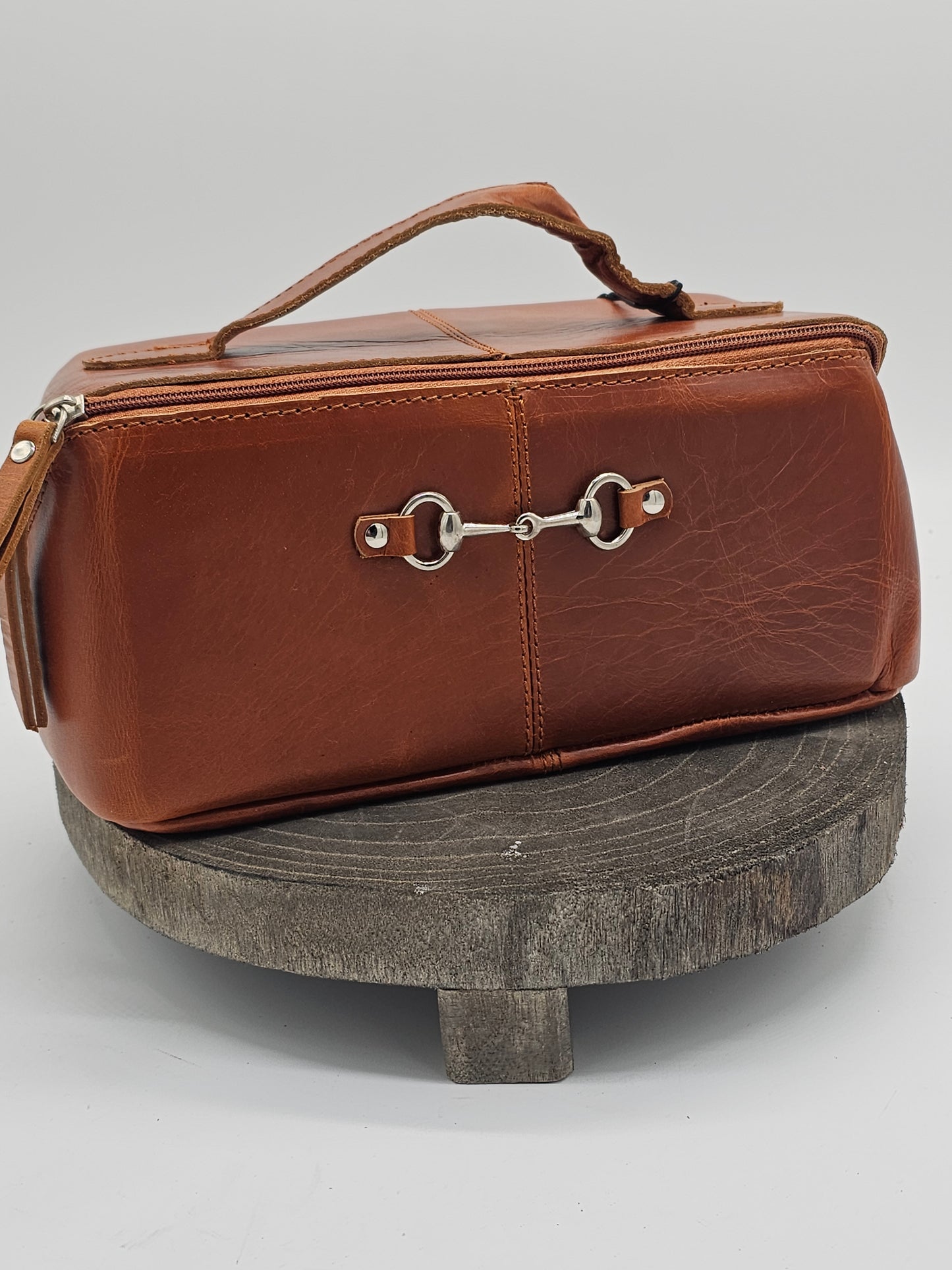 Bath | Toiletry Bag Distressed Oily Leather