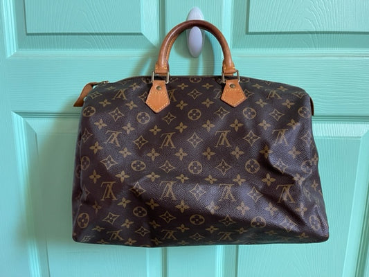 Louis Vuitton (Gently Loved) Speedy 35