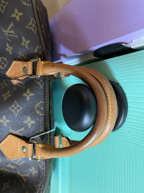 Louis Vuitton (Gently Loved) Speedy 35