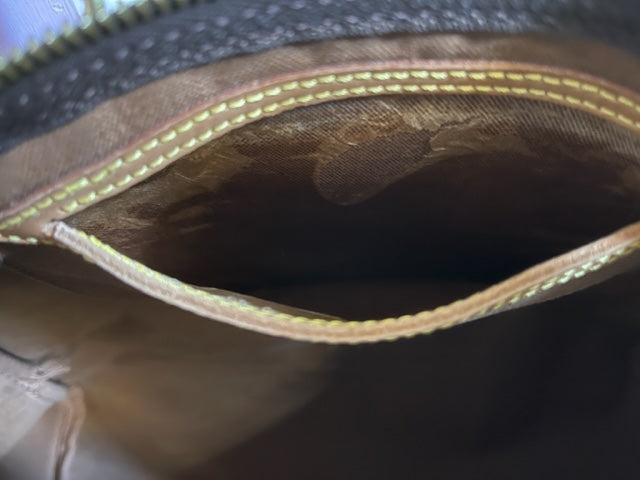 Louis Vuitton (Gently Loved) Speedy 35