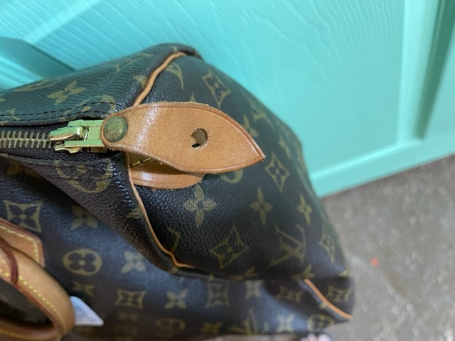 Louis Vuitton (Gently Loved) Speedy 35