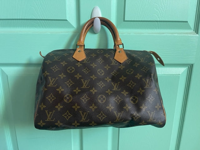 Louis Vuitton (Gently Loved) Speedy 30