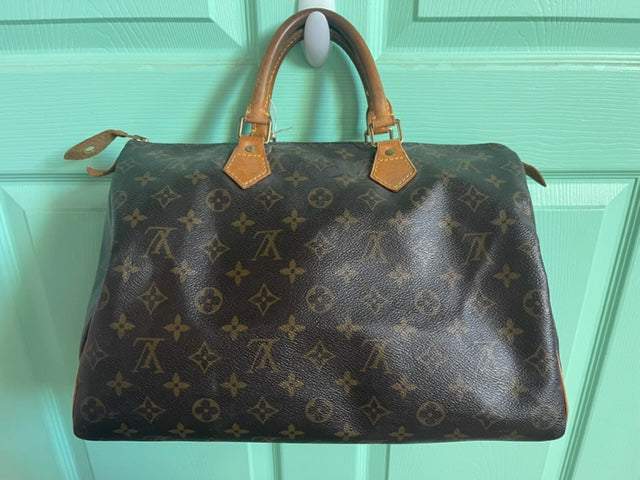 Louis Vuitton (Gently Loved) Speedy 35
