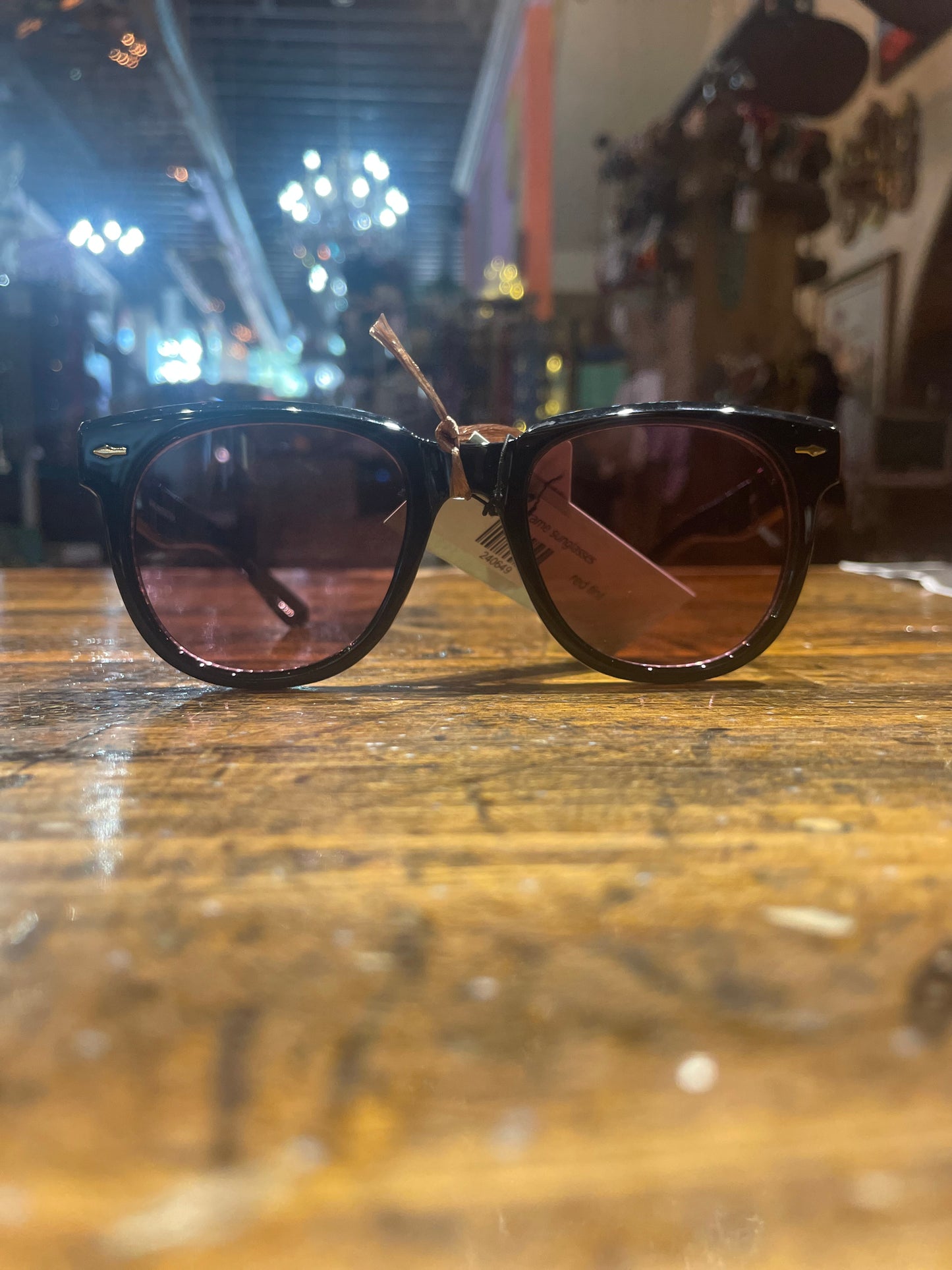 Sunglasses Thick Frame
