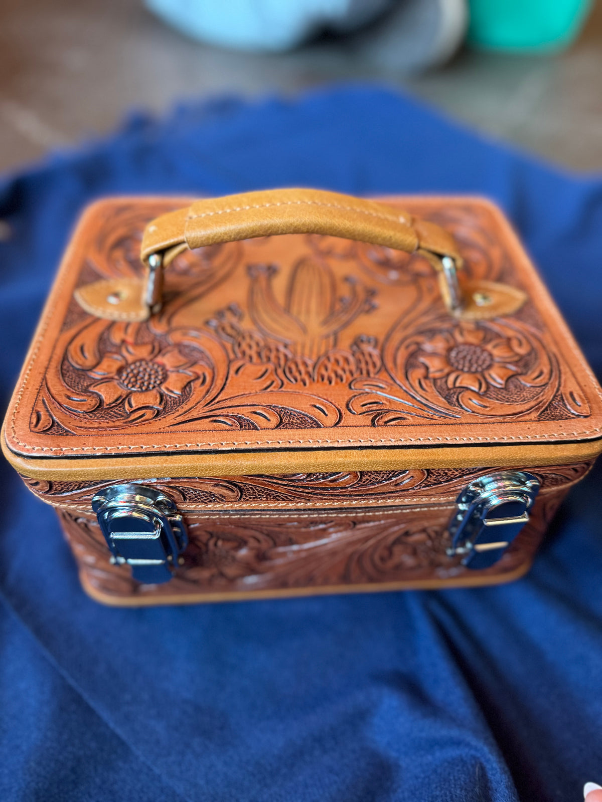 Jewelry Storage | Brown Tooled Leather With Locket Jewelry Box