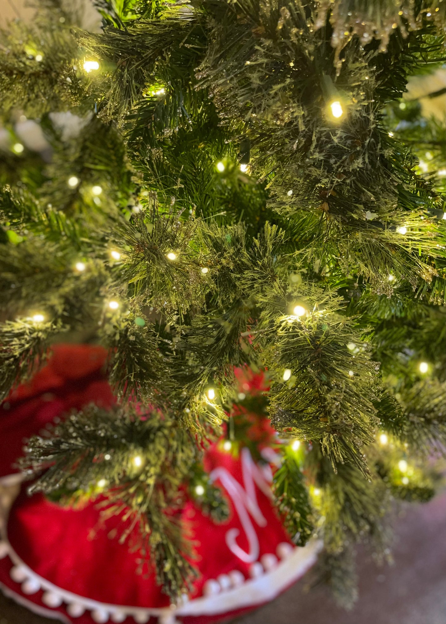 Lit Gold Glitter Cashmere Tree