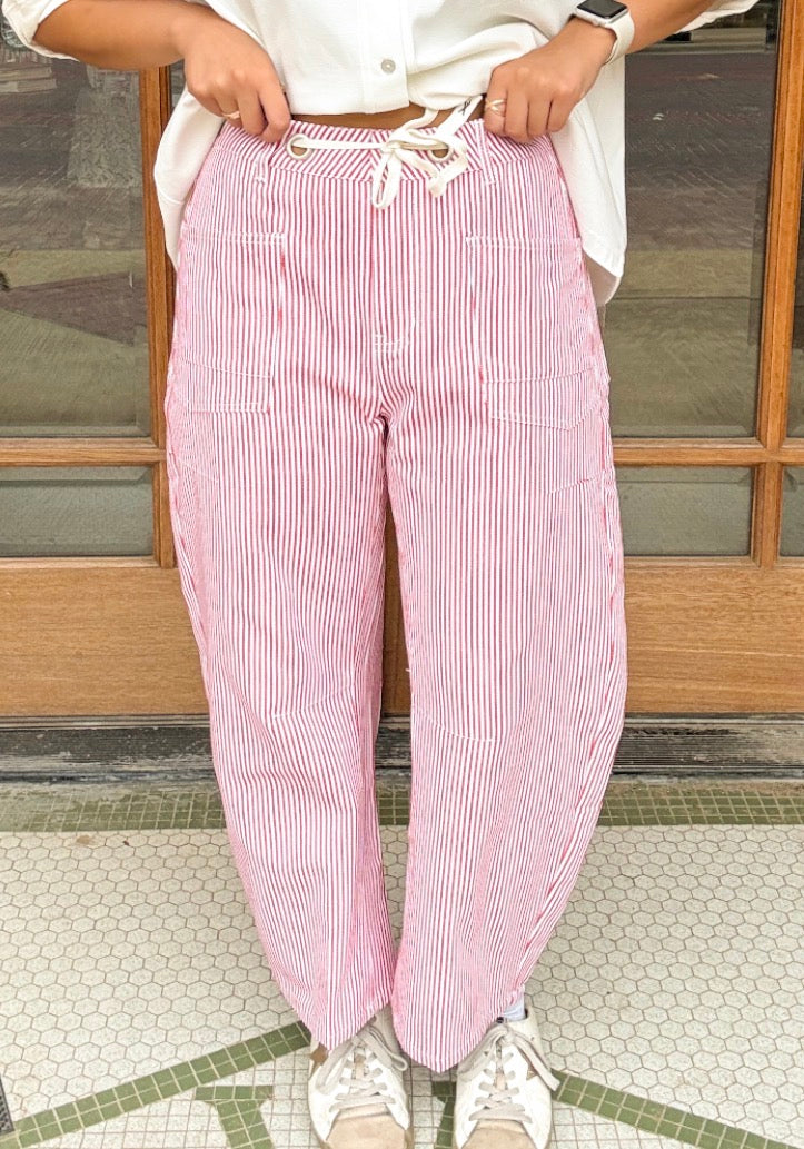 Jodifl Pants - Red & White Cropped Cargo