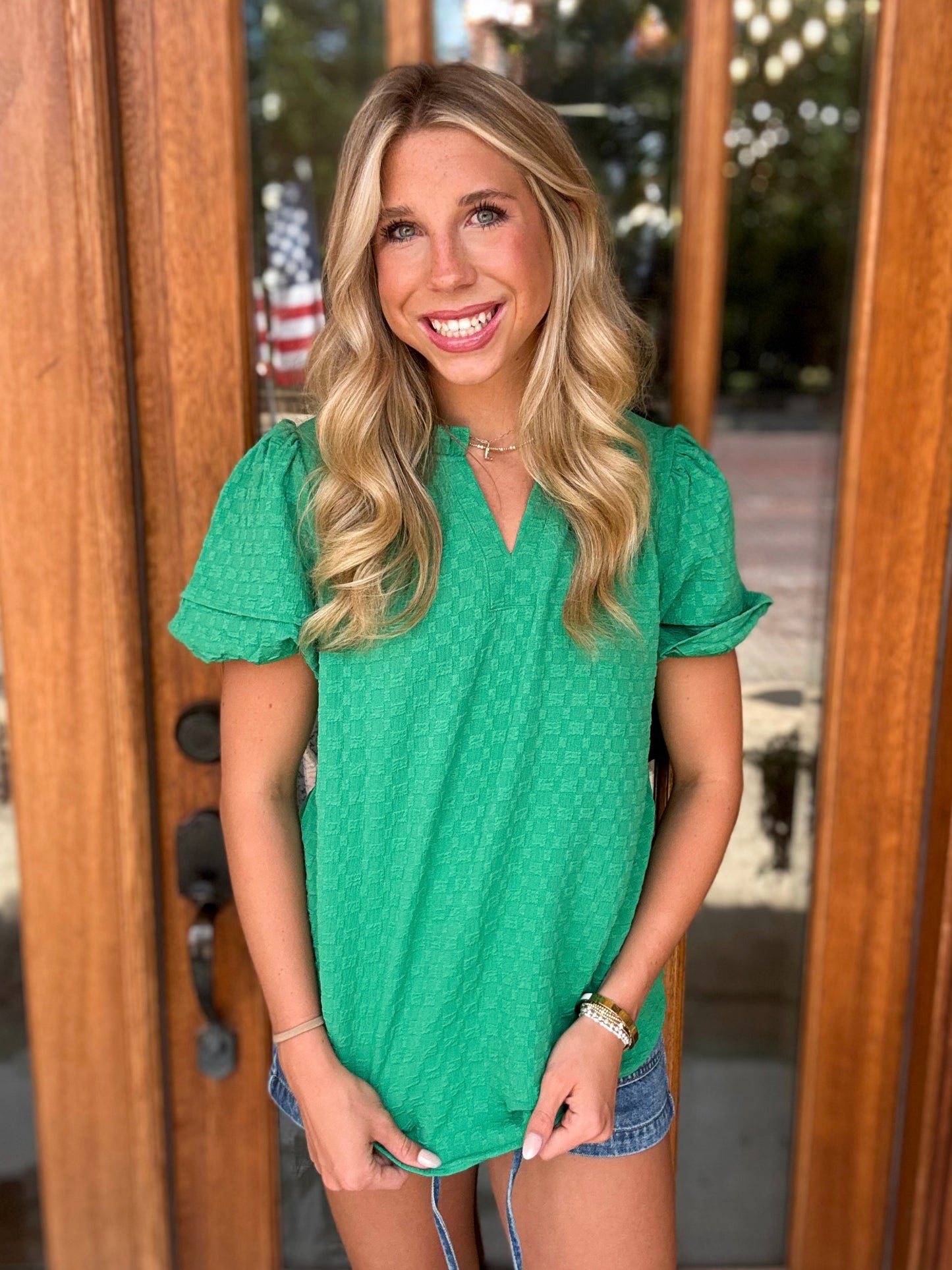 Blouse - Textured Puff V-Neck
