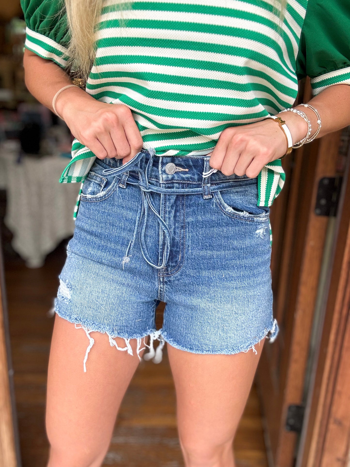Vervet Shorts - Cortney Mom High Rise