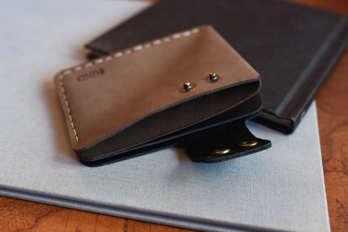 Men&#39;s Gifts | Kiko Leather Brown Card Wallet