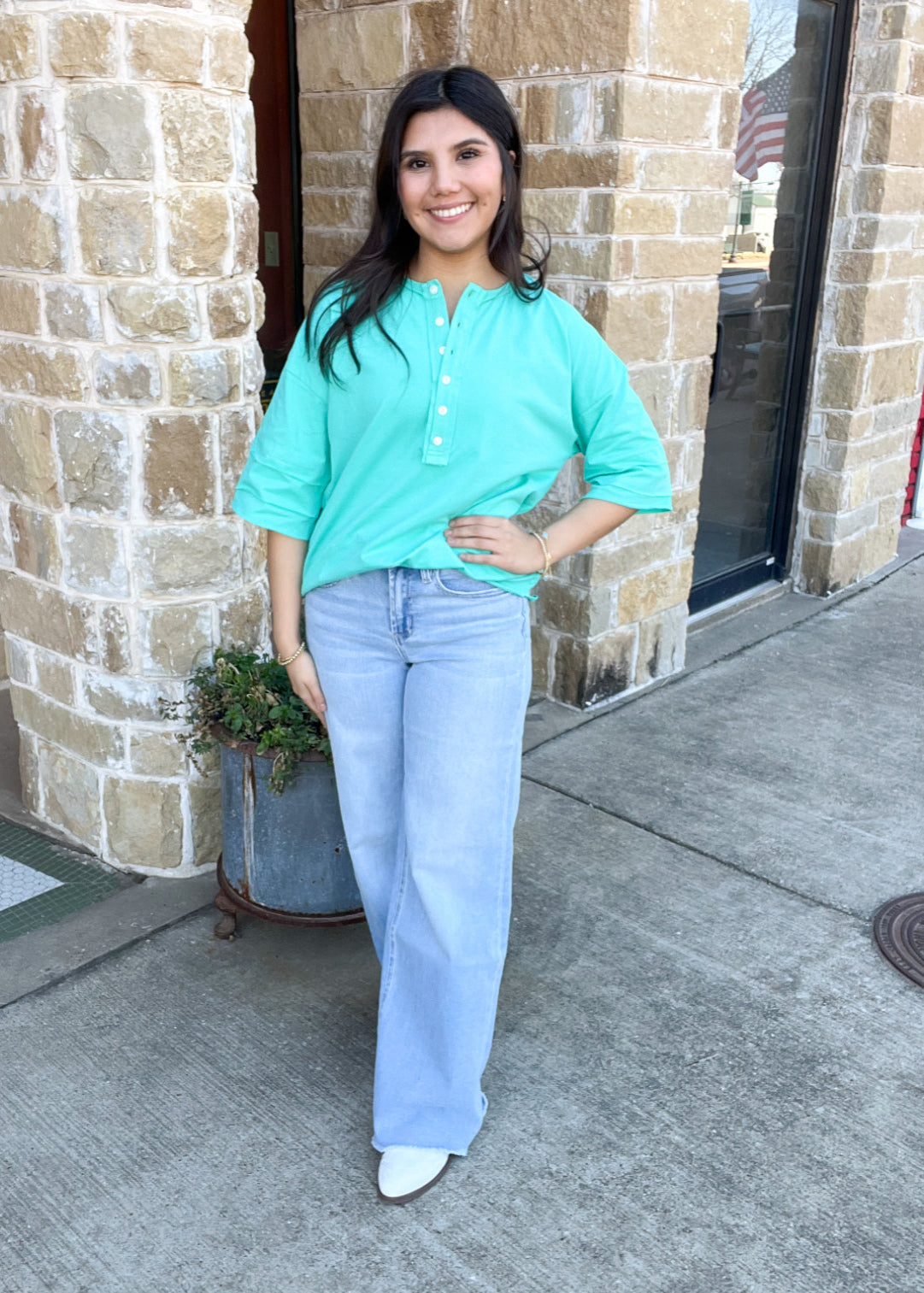 Top | Mint Green Half Sleeve Button Henley Top