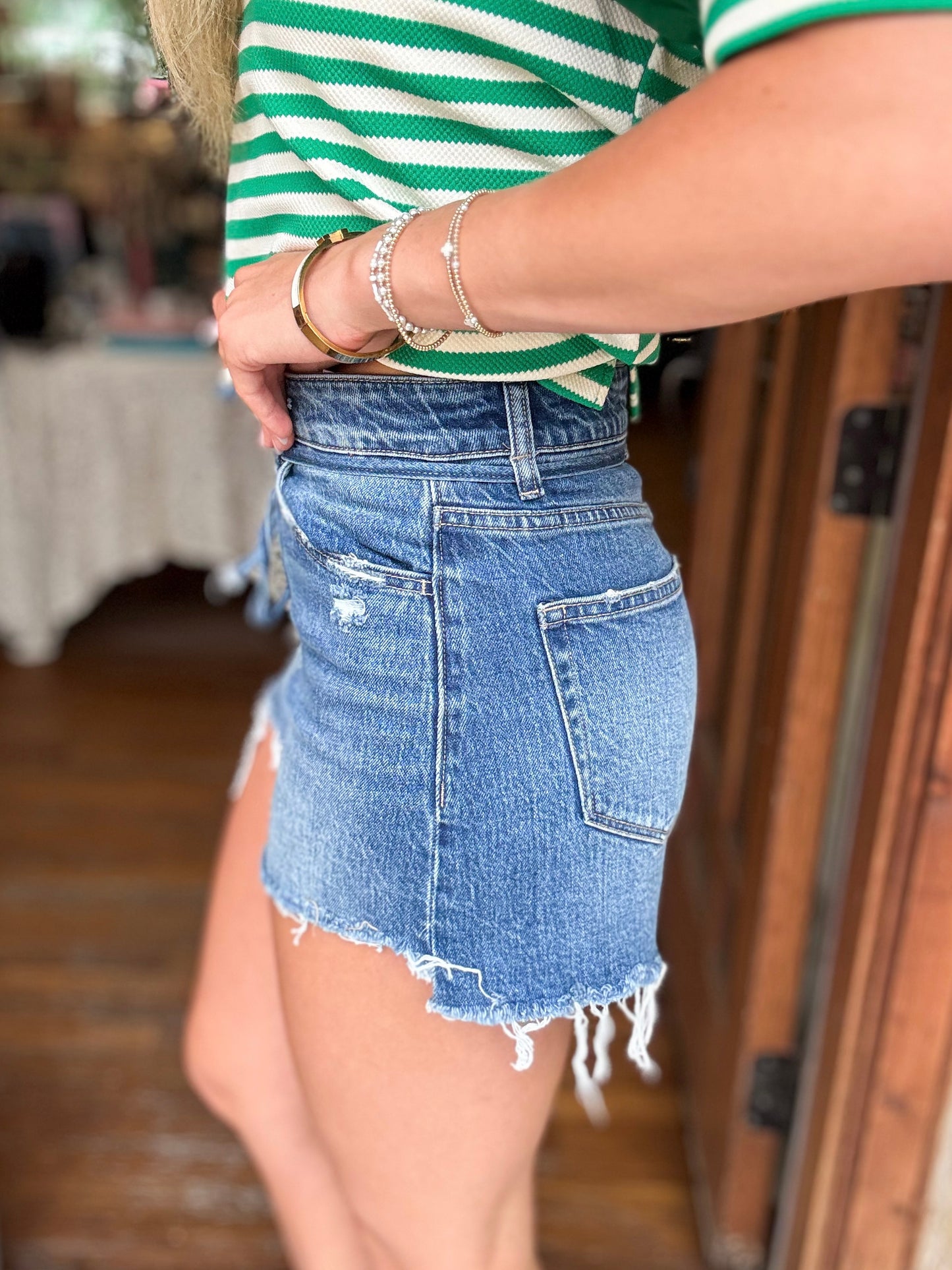 Vervet Shorts - Cortney Mom High Rise