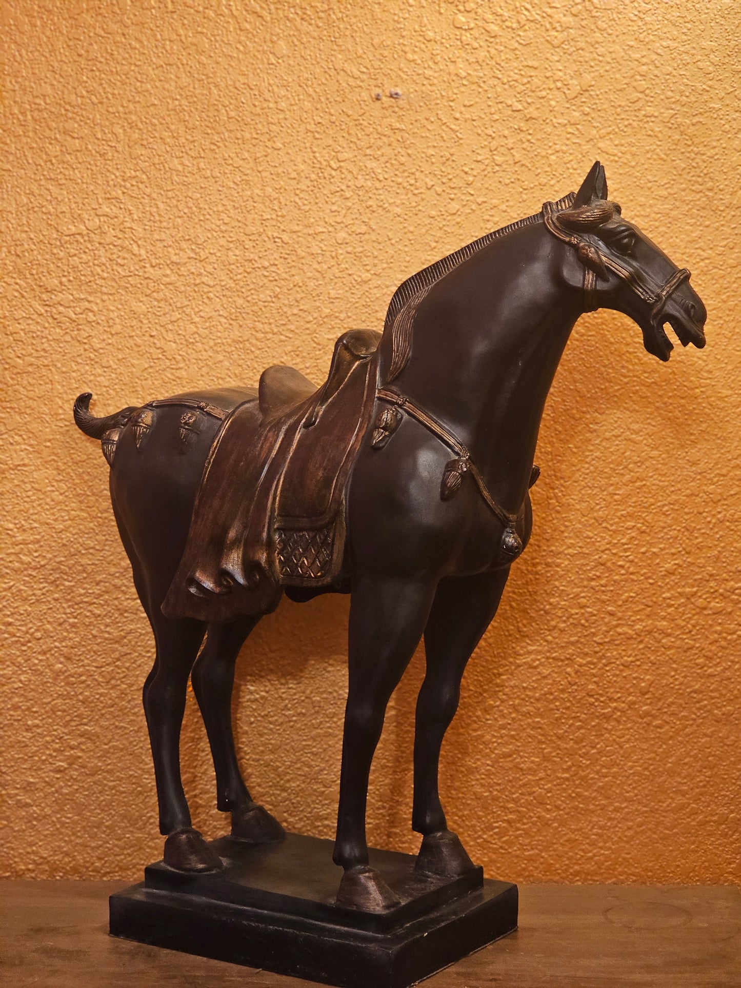 Collectibles | Tang Dynasty Horse Replica