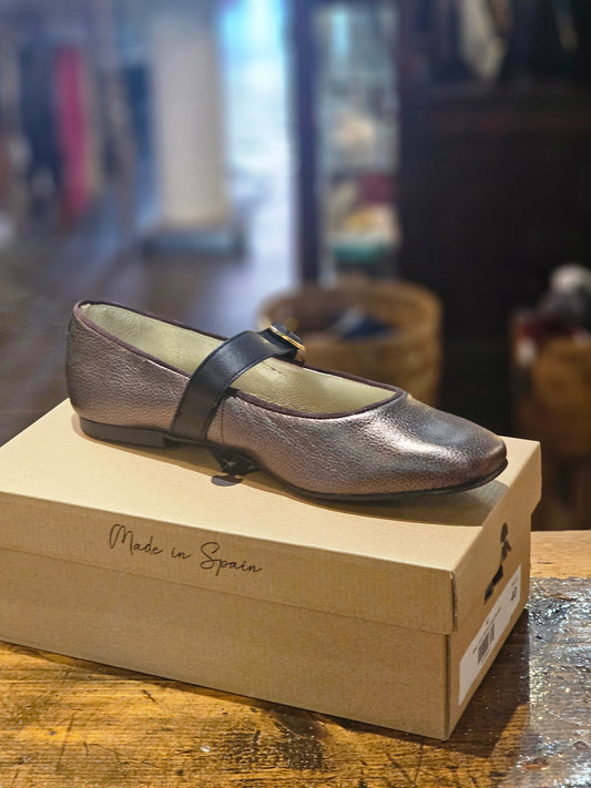 Mary Jane Bronc Leather