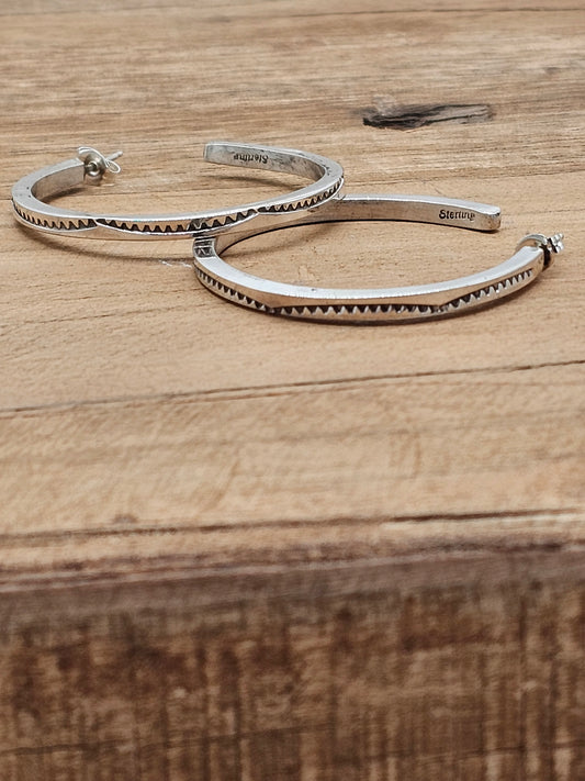 Navajo Taylor Hoops