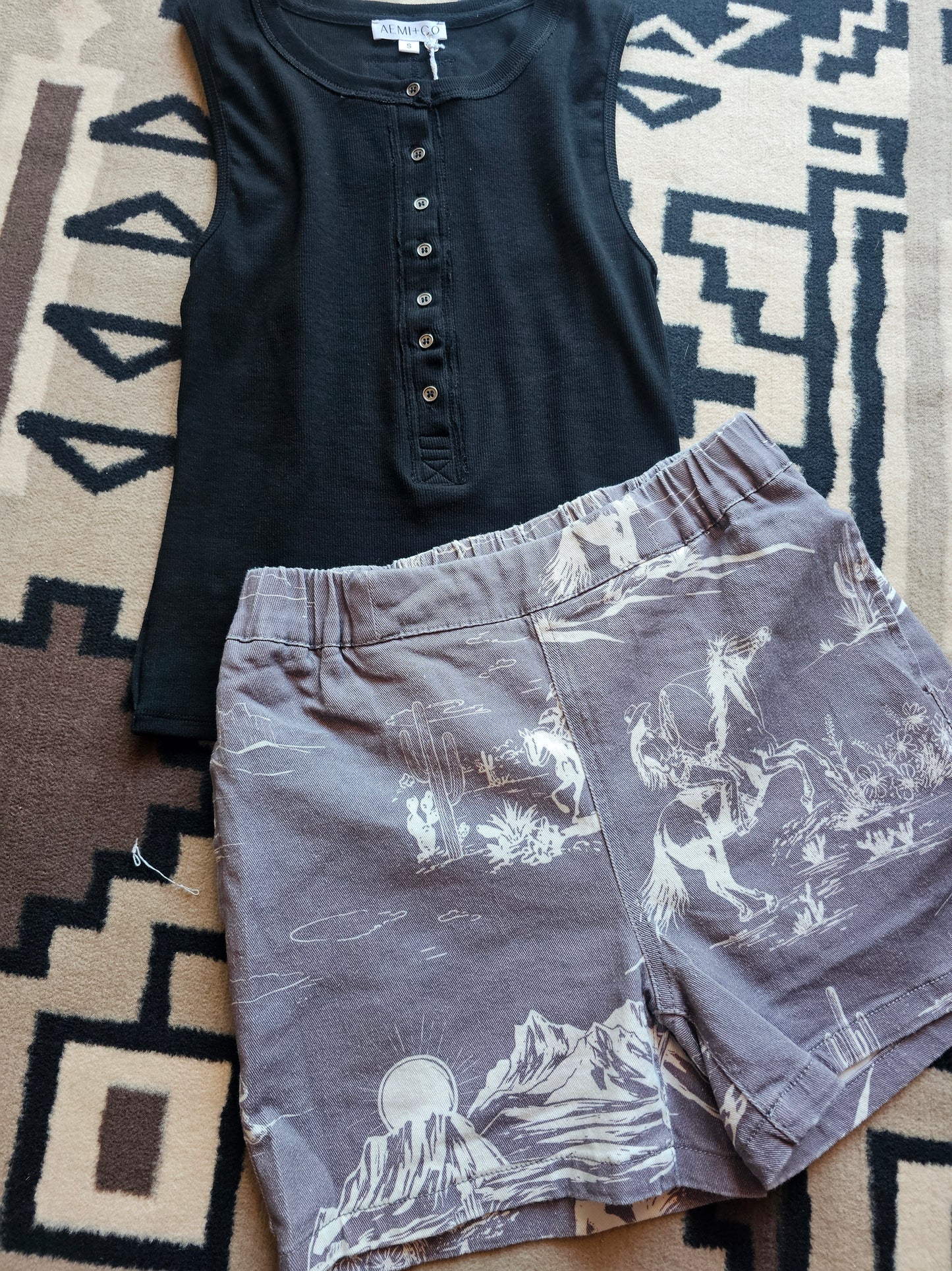 Shorts - Wild West Retro Denim
