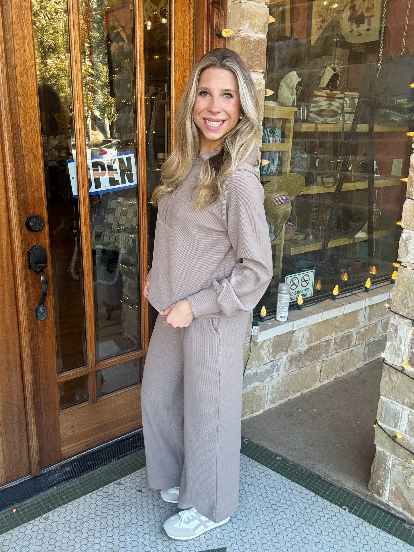 Sets | Cocoa Pullover & Pants Ribbed High Neck Half Zip