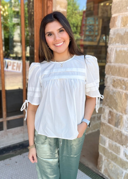 White Pleated Detail Back Keyhole Puff Sleeves Top