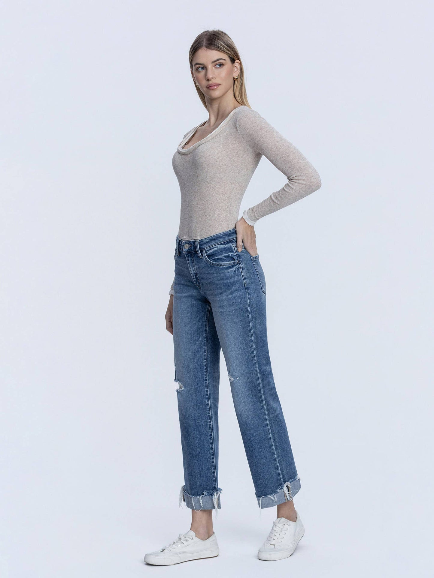 Jeans - Vervet Mid Rise Dark Wash