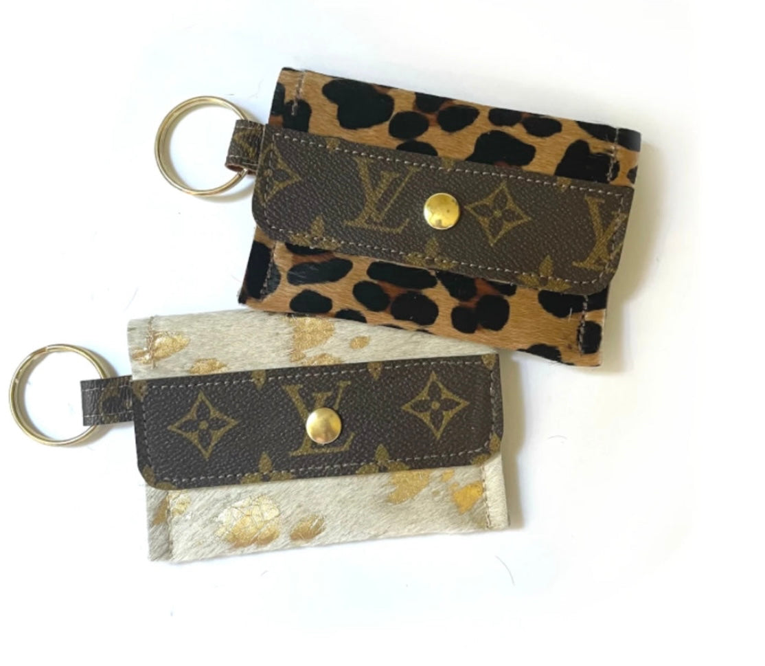 Accessories Beaudin LV Keychain Upcycled Wallet Jaguar Bertie Olif Boutique